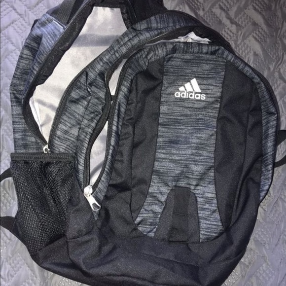 ADIDAS BACKPACK - Picture 2 of 6